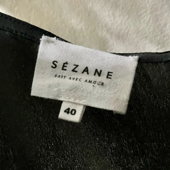 Sézane Adeline Blouse in Noir, FR Size 40 (US 8) - Picture 5 of 15